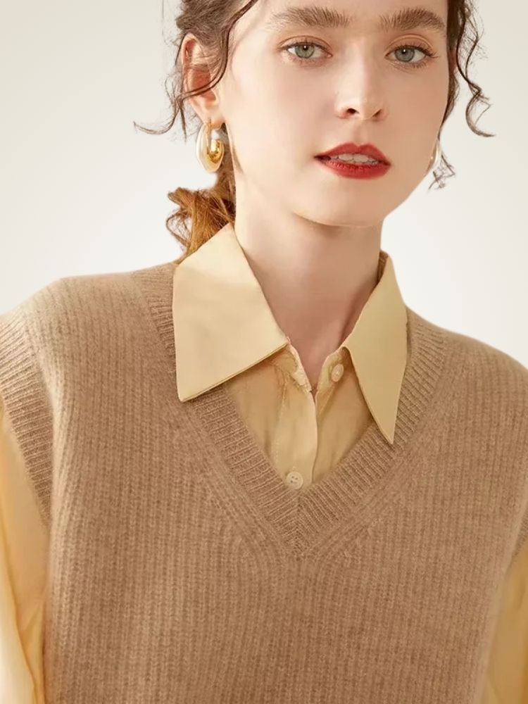 Kaelani - V Neck Cashmere Vest