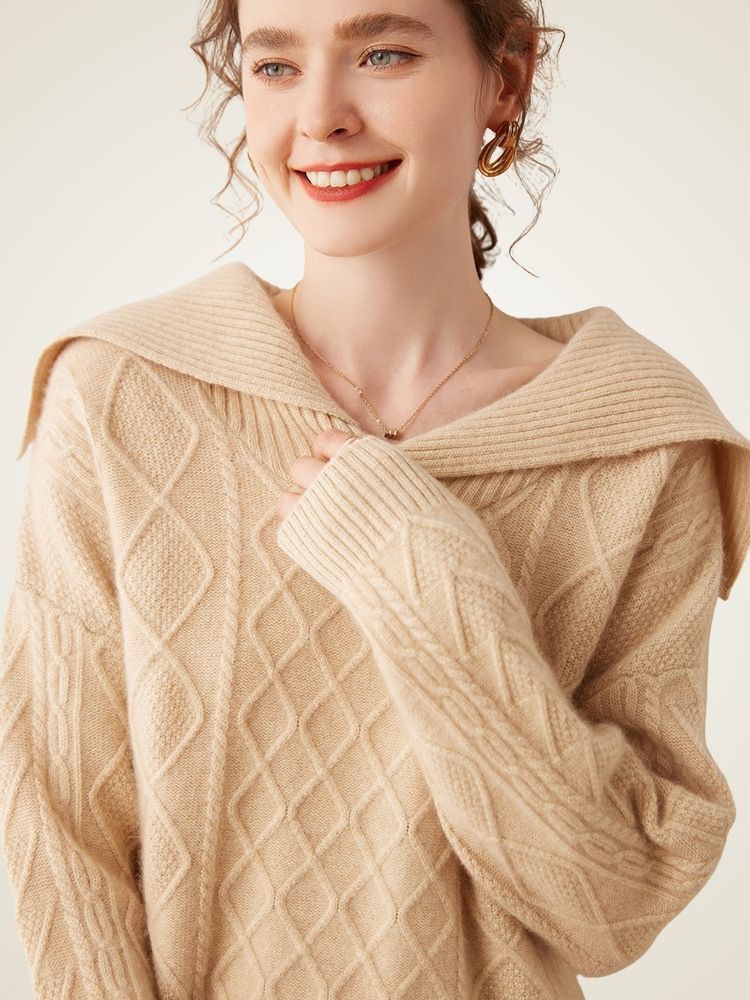 Taelira - Cable-Knit Cashmere Hoodie