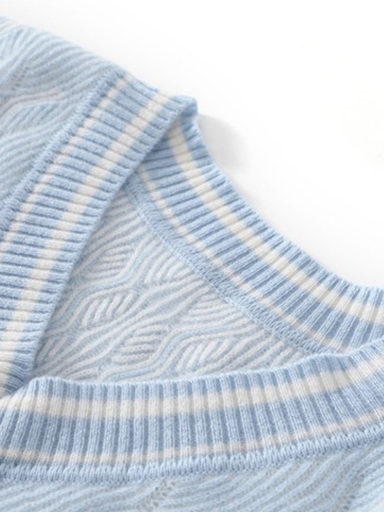 Aurenia -  V-neck Cashmere Jumper