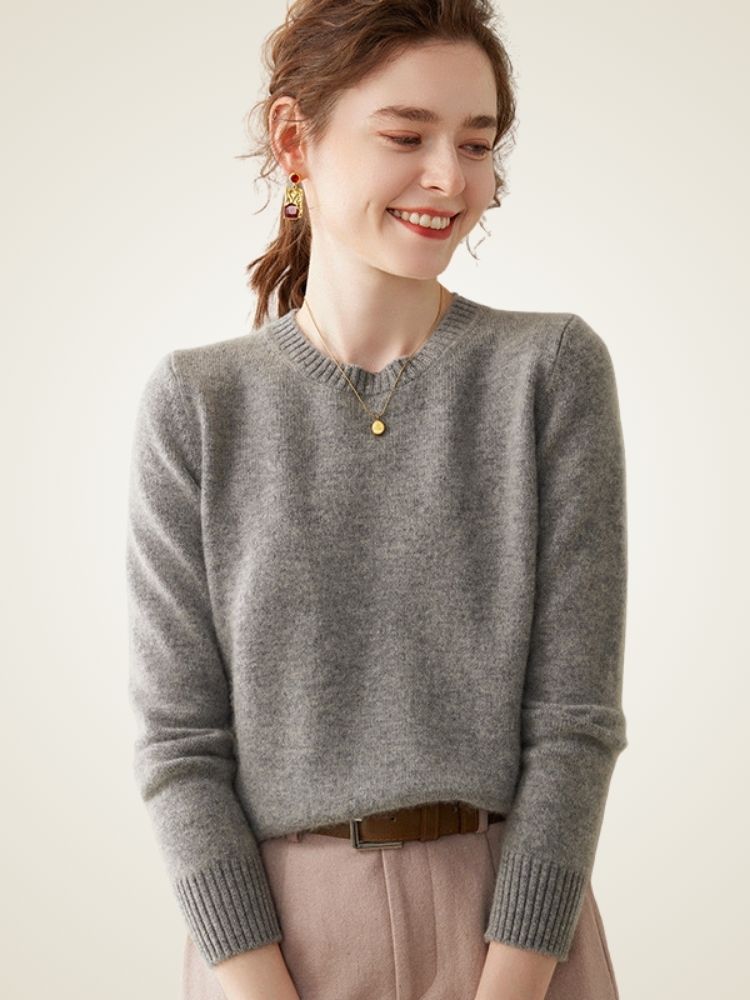 Calienna - Classic Crew Neck Cashmere Sweater