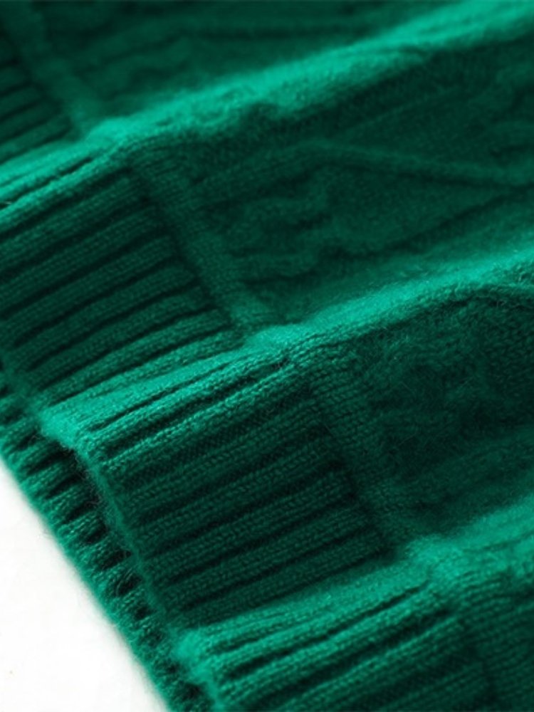 Elaris - Cable-Knit Cashmere Sweater