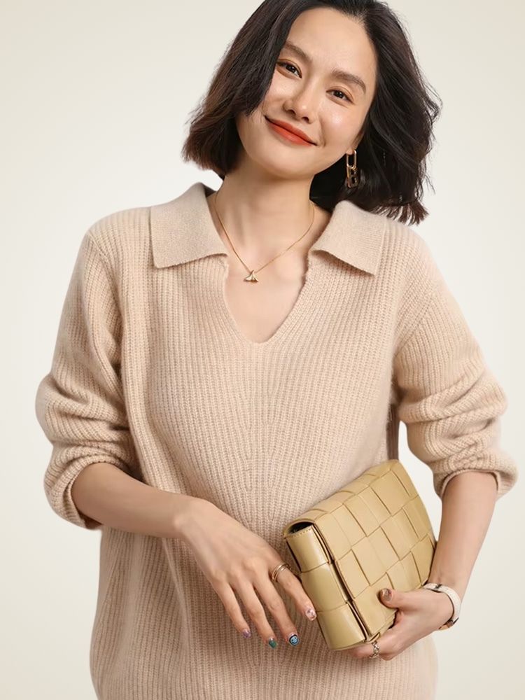 Daisy - V-Neck Cashmere Sweater