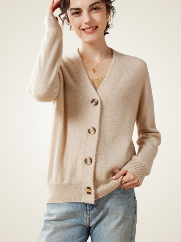 Avi - Classic Cashmere Buttoned Cardigan