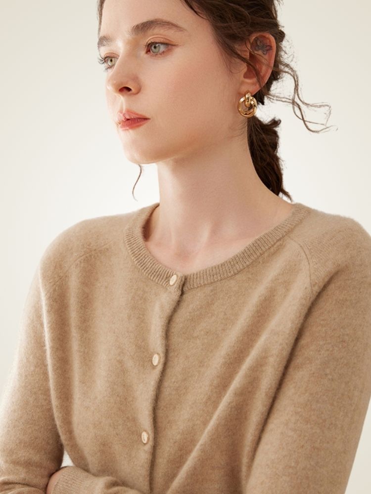 Dana - Classic Pure Cashmere Cardigan