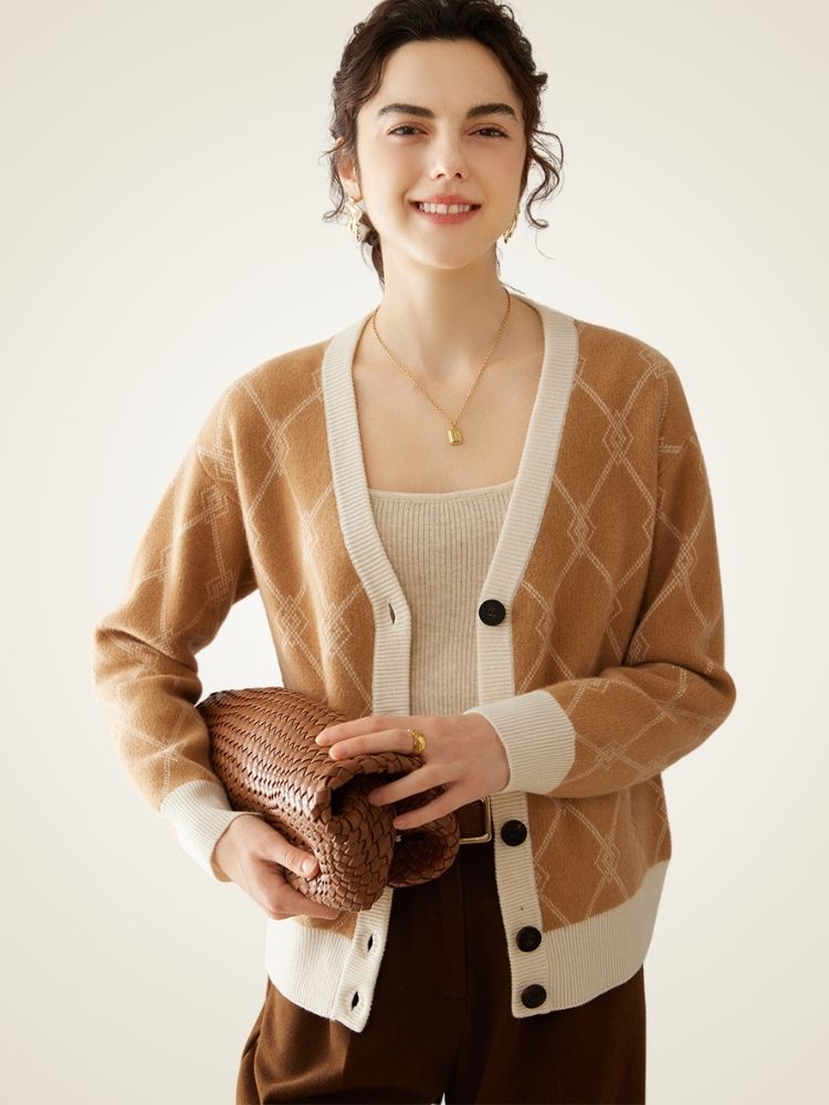 Ninette - Diamond Knit Pattern Cashmere Cardigan