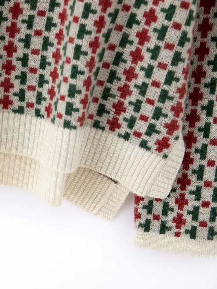 Amelia - Crewneck Cashmere Sweater