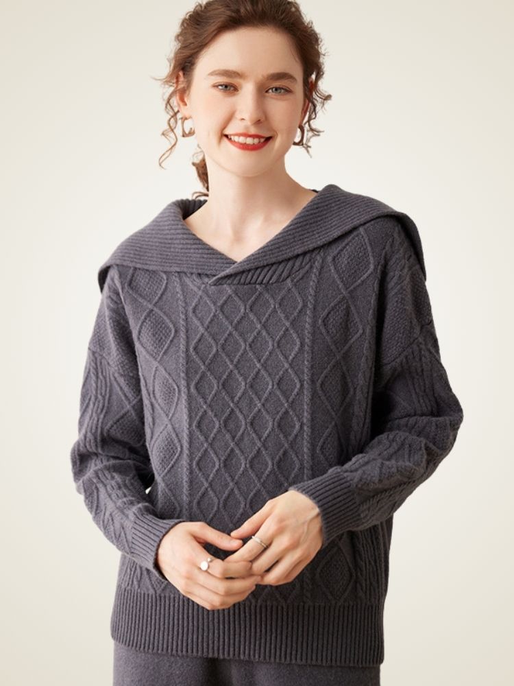 Taelira - Cable-Knit Cashmere Hoodie