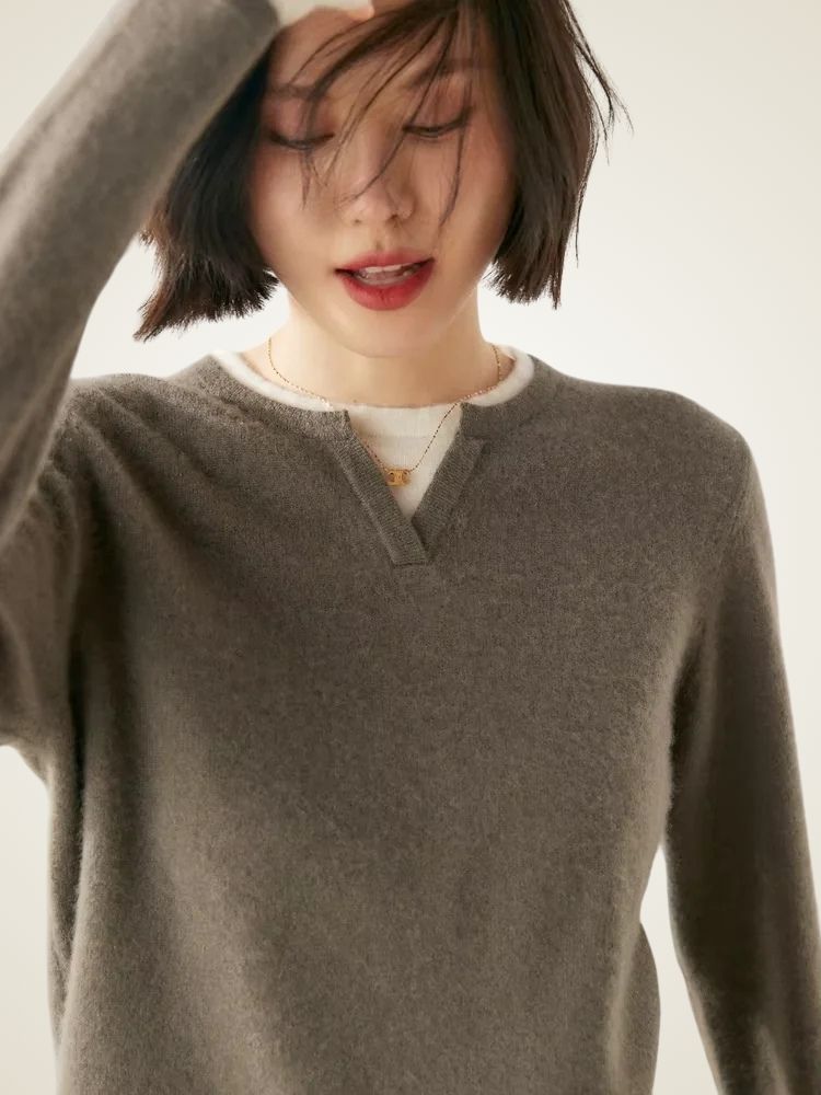 Amber - Crewneck Cashmere Sweater
