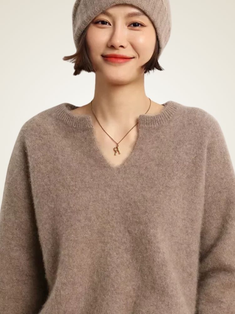 Heidi - V-Neck Cashmere Sweater