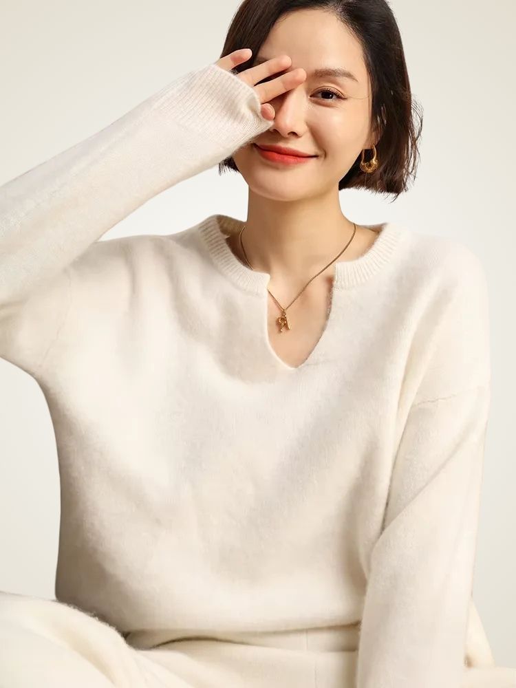 Heidi - V-Neck Cashmere Sweater
