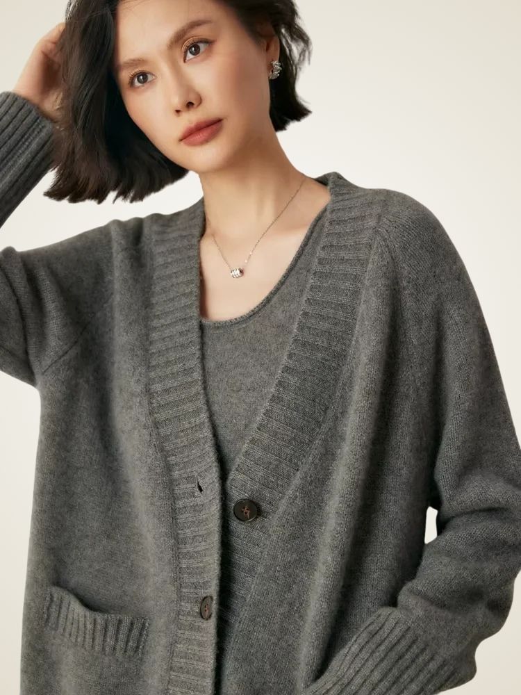 Jade - V Neck Cashmere Cardigan