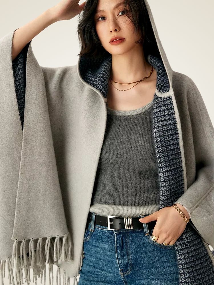 Nathalie - Reversible Hooded Cashmere Cape