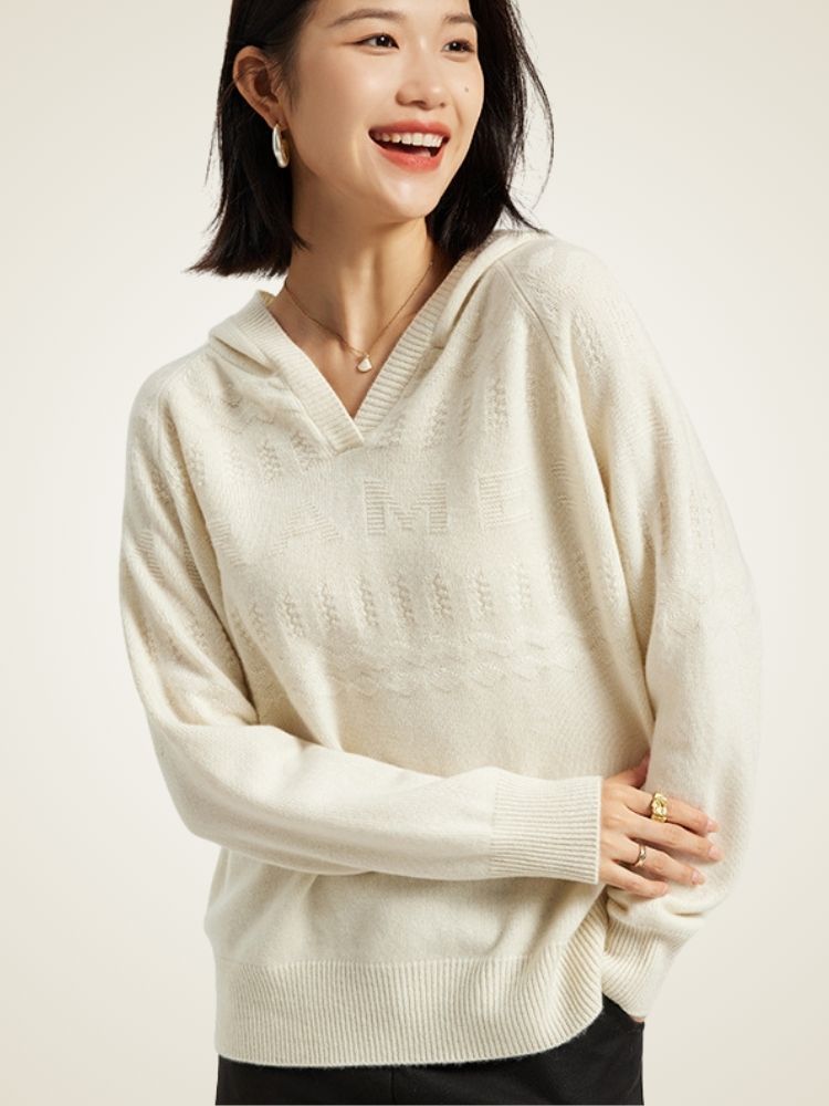 Zylia - V-Neck Cashmere Hoodie