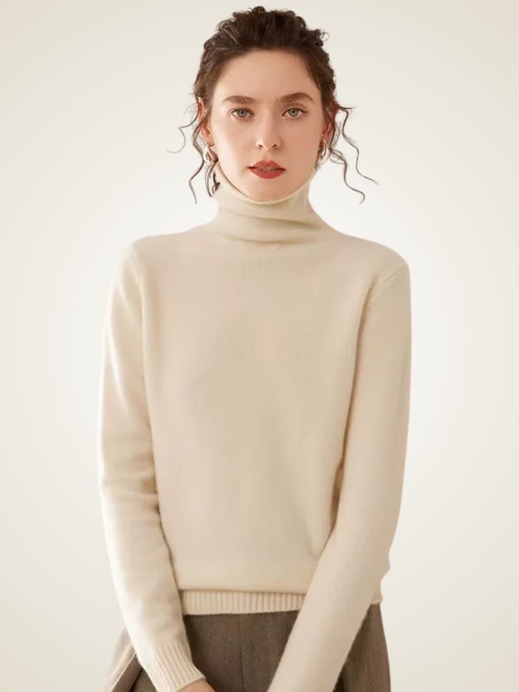 Anastasia - Cashmere Turtleneck