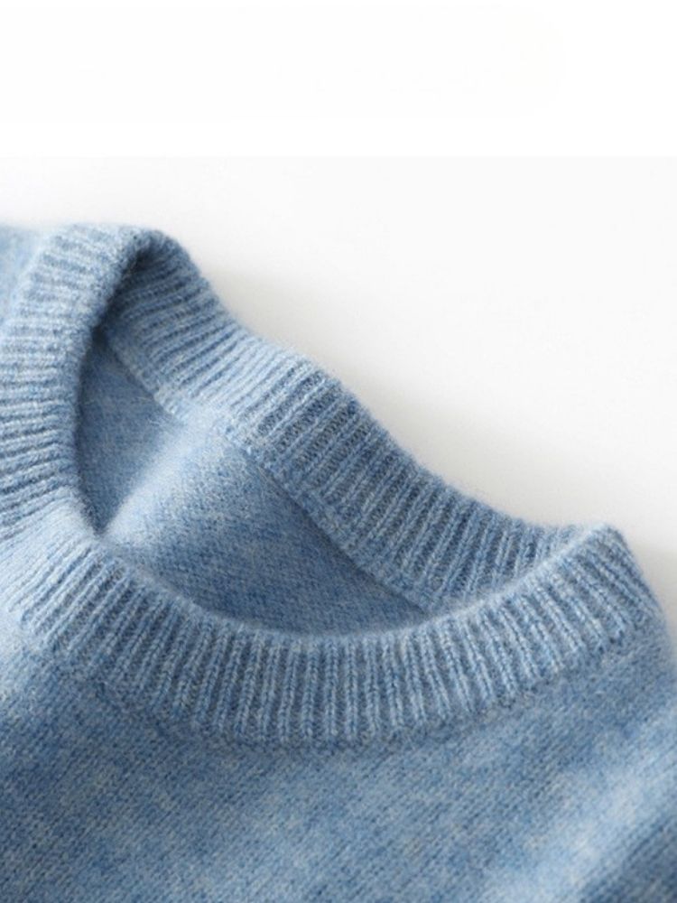 August - Crewneck Cashmere Sweater