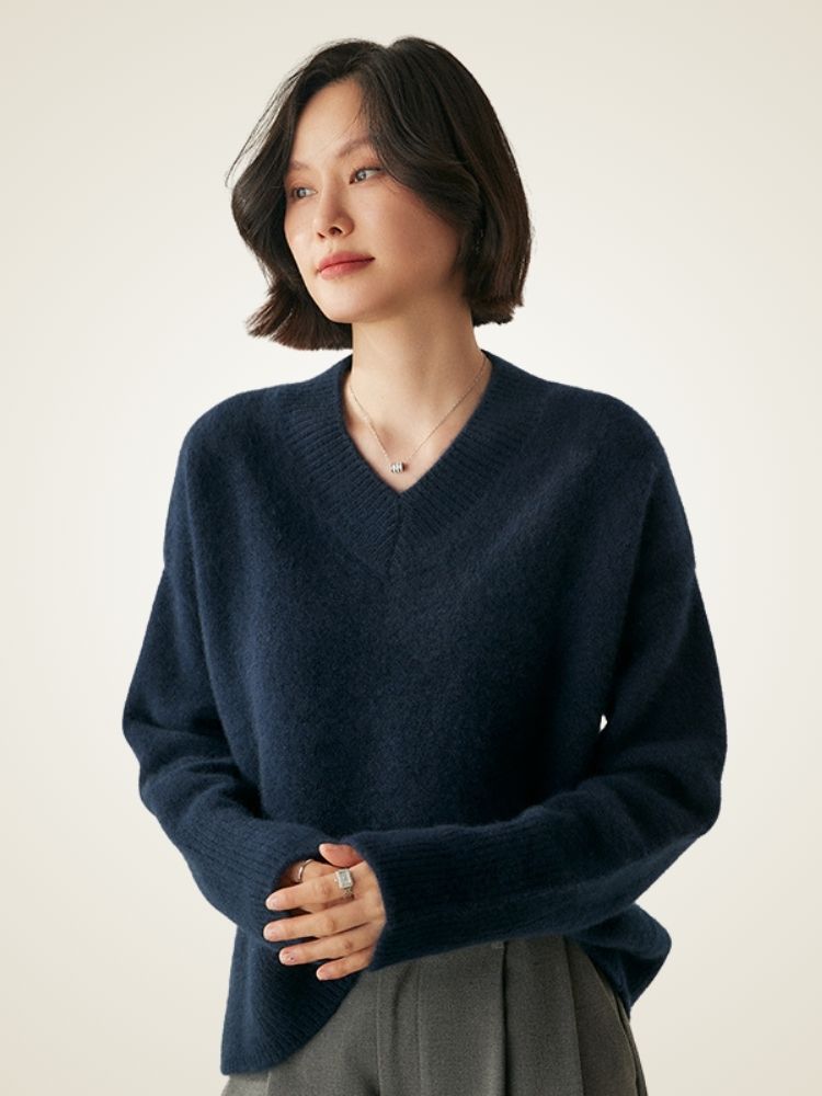Lailie - V-Neck Cashmere Sweater