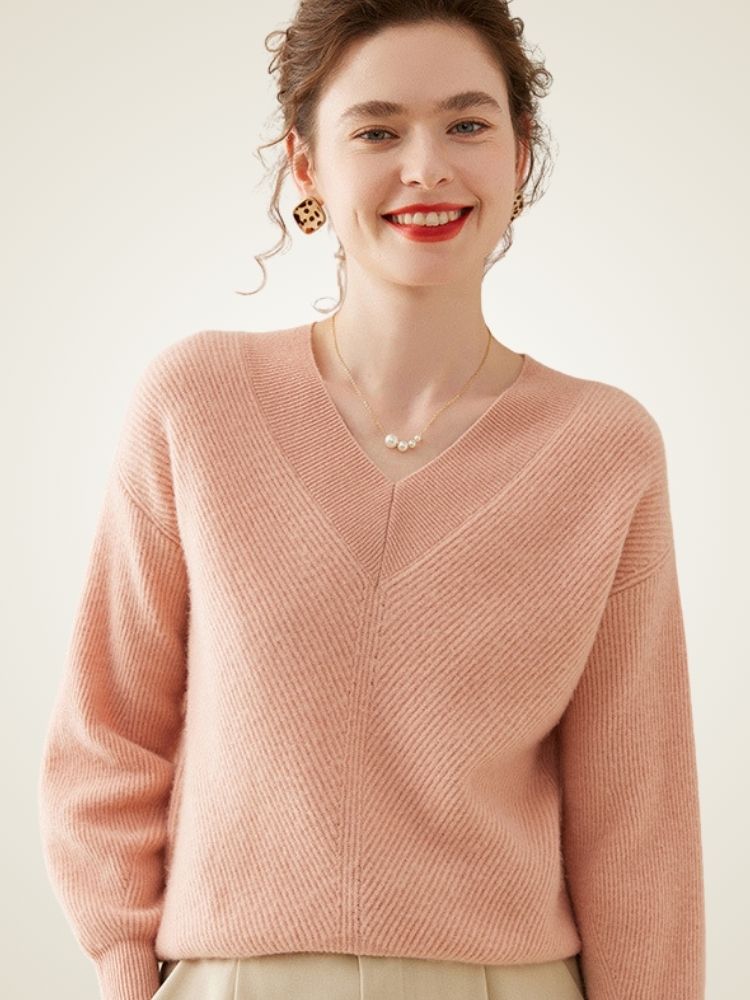 Roselith - Classic V-Neck Cashmere Pullover