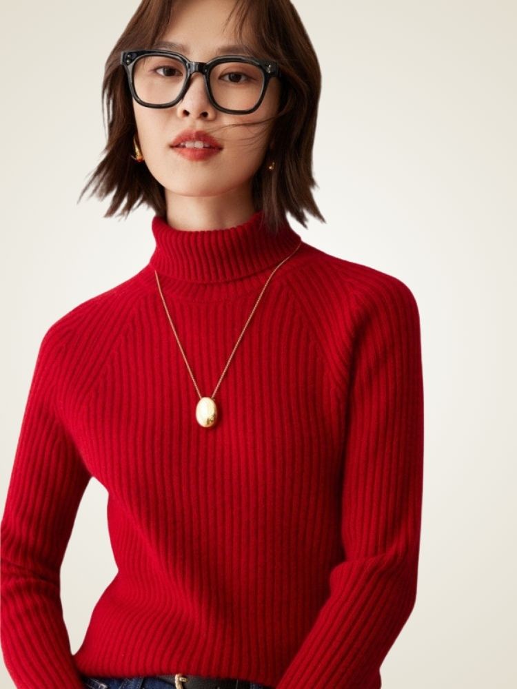 Loretta - Ribbed Cashmere Turtleneck