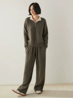 Stella - Double Collar Cashmere Sweater