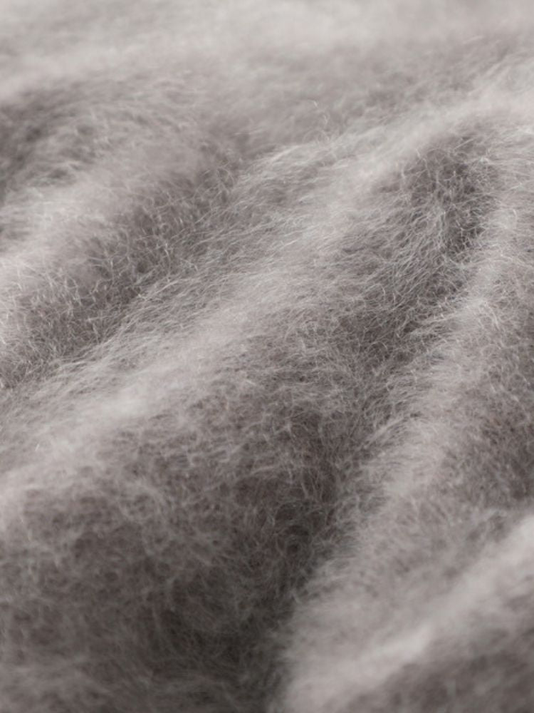 Anaria - V-Neck Cashmere Sweater